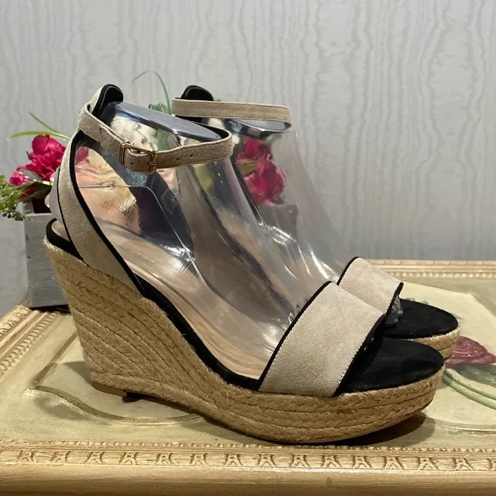 Saks 5th Avenue Shelby Platform Wedge Sandals Kid Suede Leather Sz 8.5
